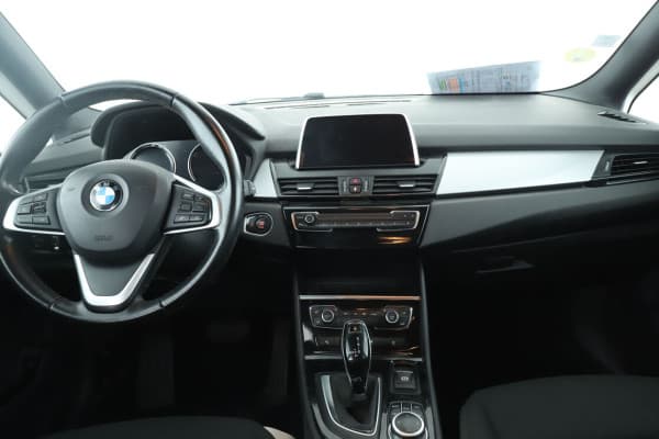 BMW Série 2 Gran Tourer 218d Business Design BVA8