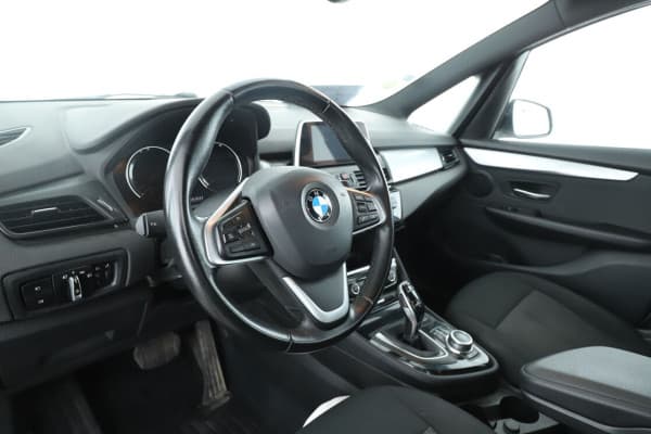 BMW Série 2 Gran Tourer 218d Business Design BVA8