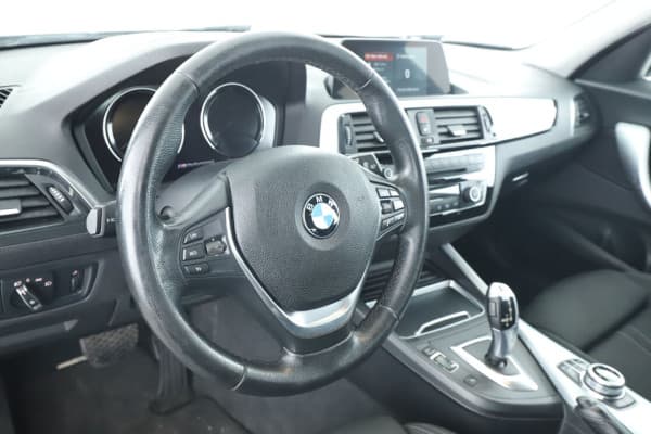 BMW Série 1 118d Sport BVA8