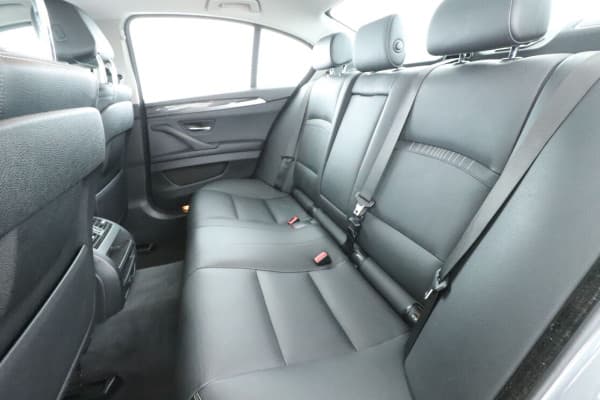 BMW Série 5 530d Luxury BVA8