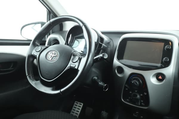 Toyota Aygo 1.0 VVT-i X-Play