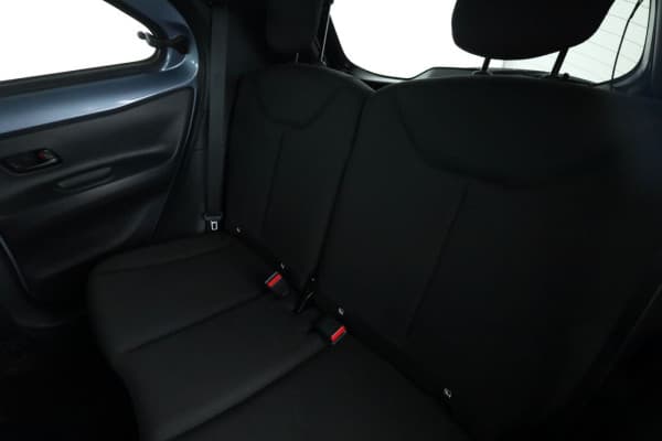 Toyota Aygo X 1.0 VVT-i Design