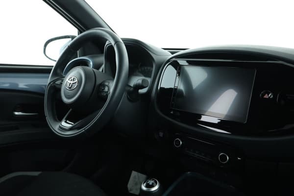 Toyota Aygo X 1.0 VVT-i Design