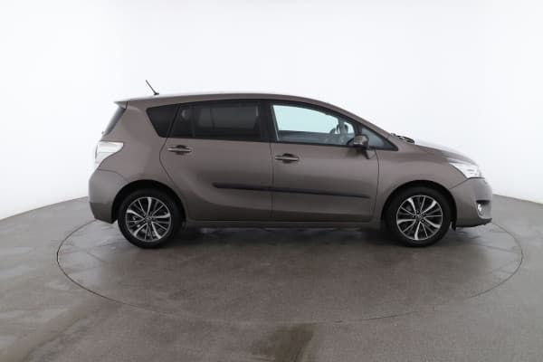 Toyota Verso 1.8 VVT-i Style CVT