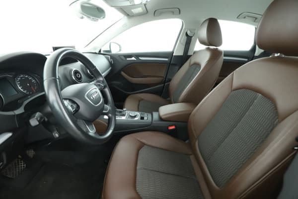 Audi A3 Limousine 1.4 TFSI COD Ultra Ambiente S Tronic 7