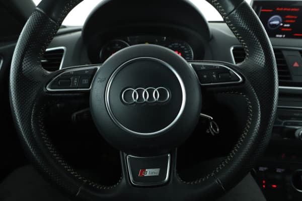 Audi Q3 2.0 TDI S Line