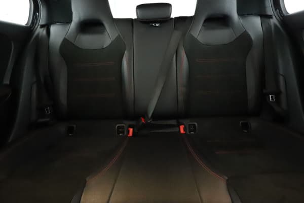 Mercedes-Benz Classe A 250 AMG Line 7G-DCT