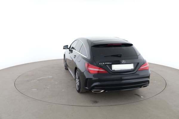 Mercedes-Benz CLA Shooting Brake 200 d Launch Edition 7G-DCT