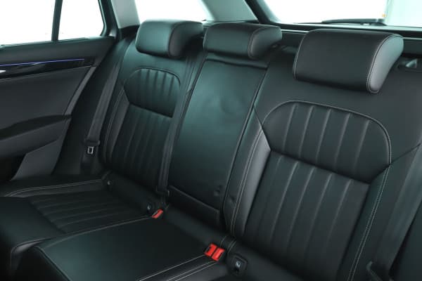 Skoda Superb Combi 2.0 TDI SCR Laurin & Klement DSG7