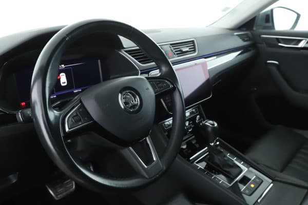 Skoda Superb Combi 2.0 TDI SCR Laurin & Klement DSG7